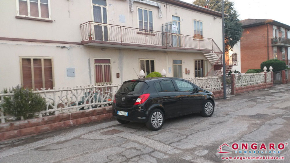 Due appartamenti accostati in vendita a Copparo centro (Fe)